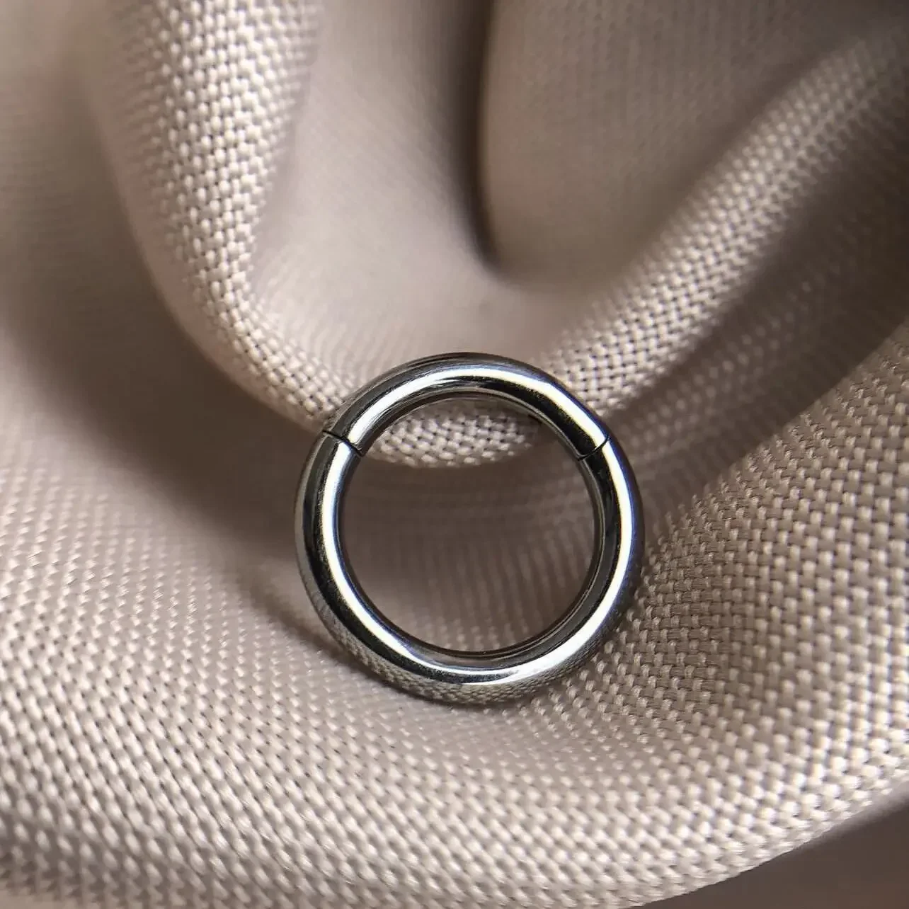 G23 Titanium Nose Ring 14G 16G - Helix Cartilage Ring 评论和价格