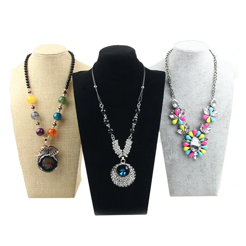 Velvet Portrait Necklace Displ - Body Jewelry Display 评论和价格