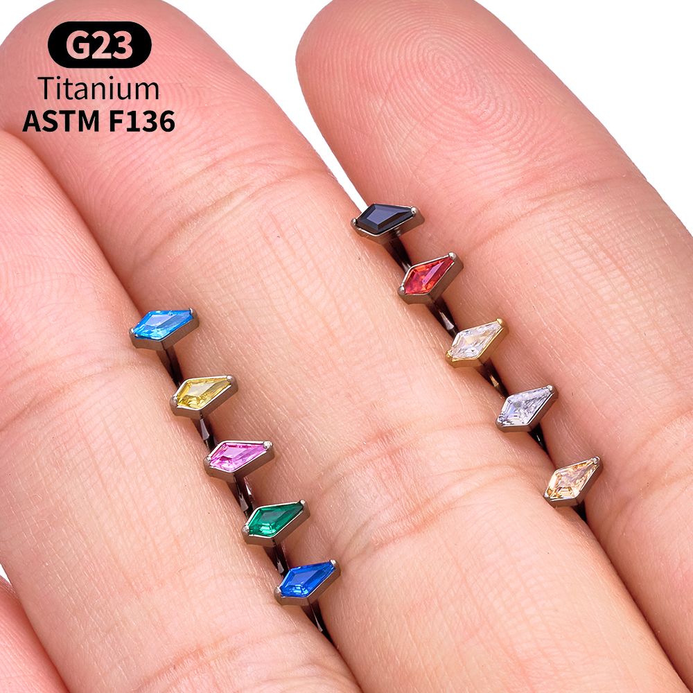 Titanium Kite CZ Internal Thre - Body Jewelry Vertical Labret 评论和价格