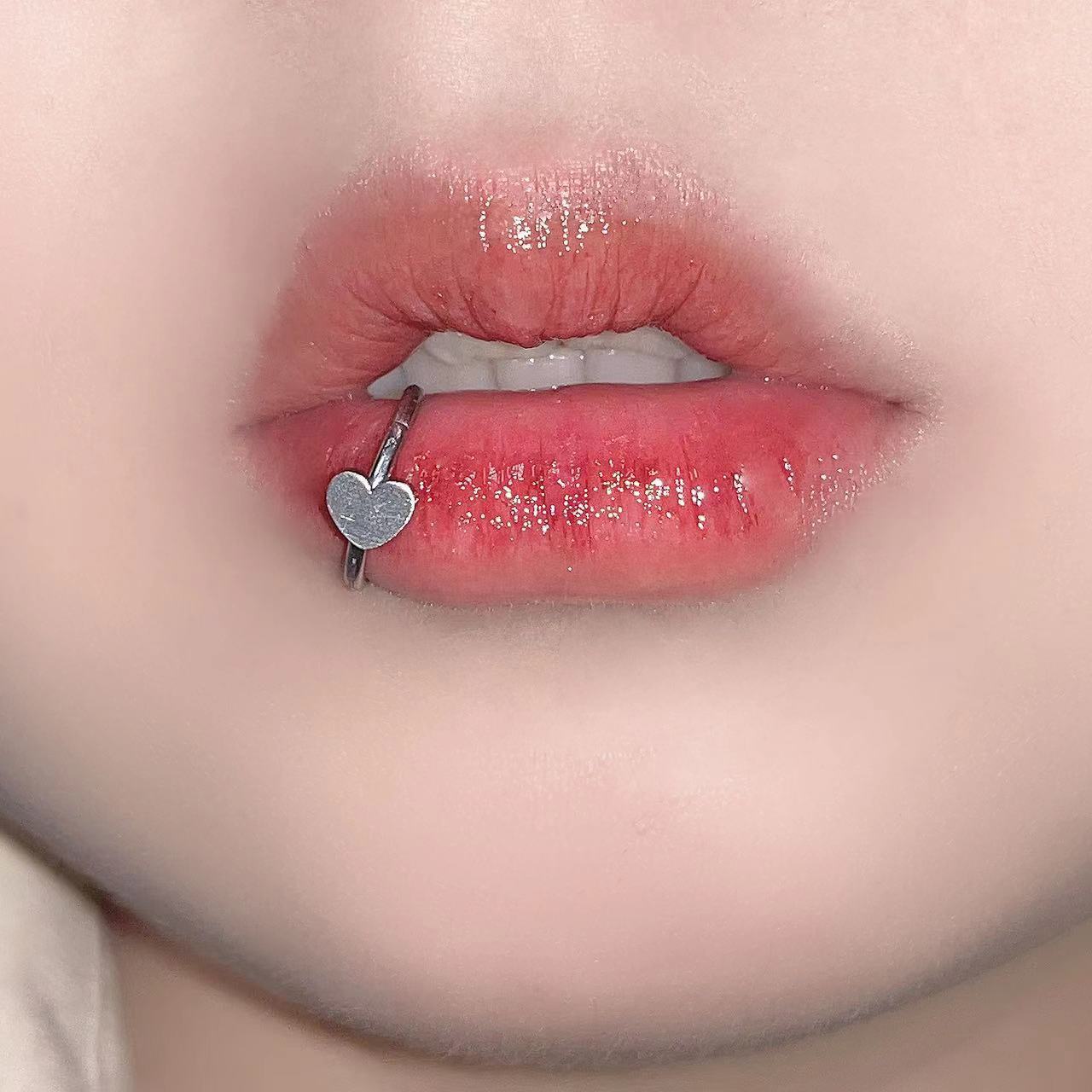 Stainless Steel Lip Ring Hinge - Body Jewelry Vertical Labret 评论和价格